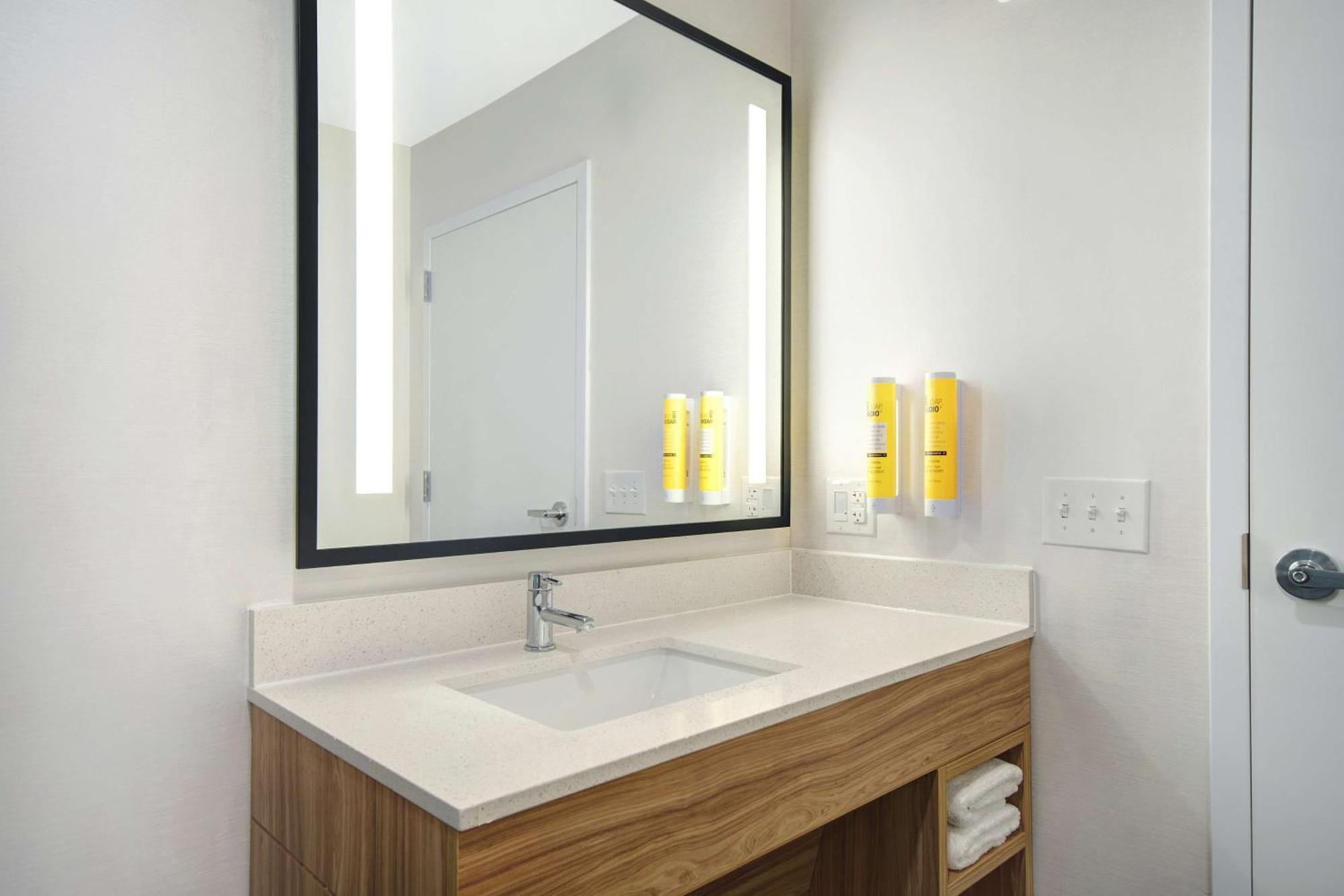 Tru By Hilton Wake Forest Raleigh North Eksteriør bilde
